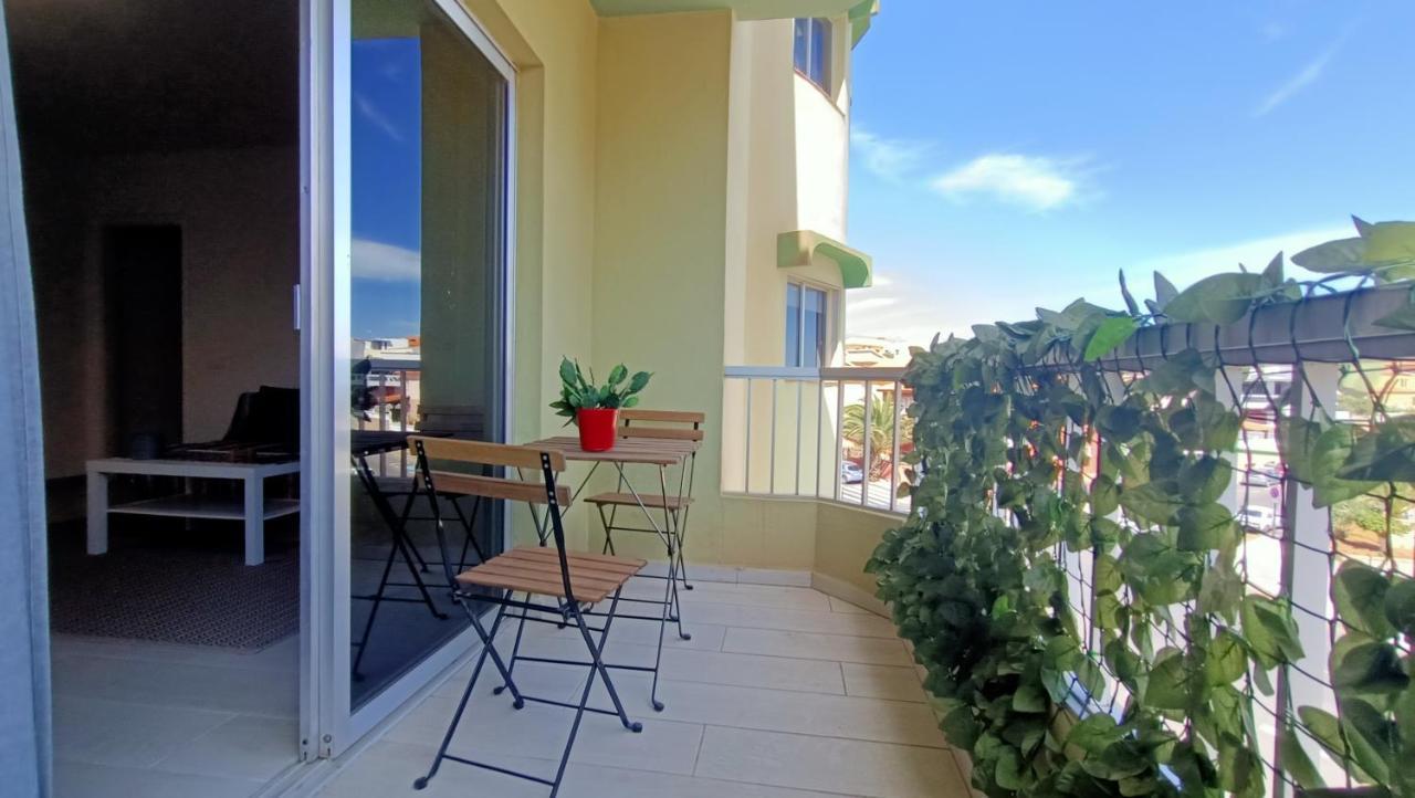 Alquilaencanarias- Medano Beach Tarajal El Médano Екстериор снимка